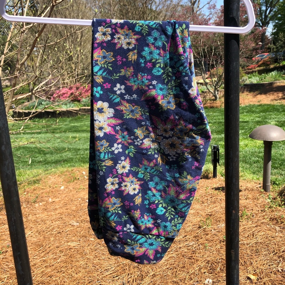 Lularoe Floral Leggings OS